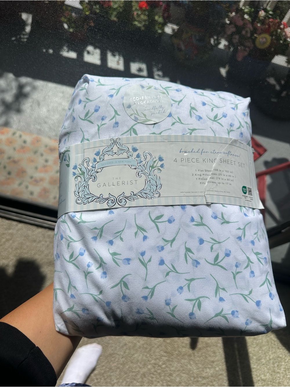 Blue Floral 4-Piece King Sheet Set Brand new
I missed the return date.